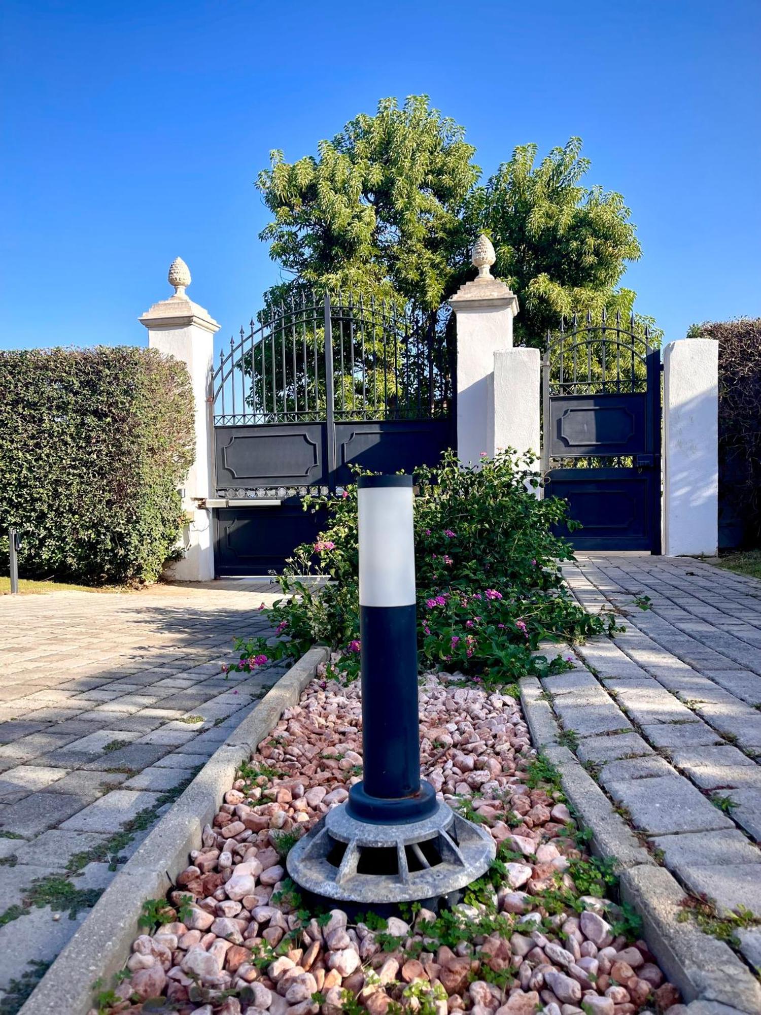 Pignatelli Bed & Breakfast *